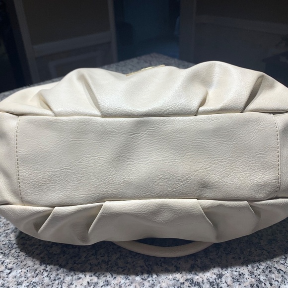 Tommy Hilfiger Cream All Leather Satchel - Picture 6 of 9